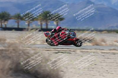 media/Oct-05-2025-CVMA (Sun) [[beeef4f201]]/Race 16-Formula Middleweight/